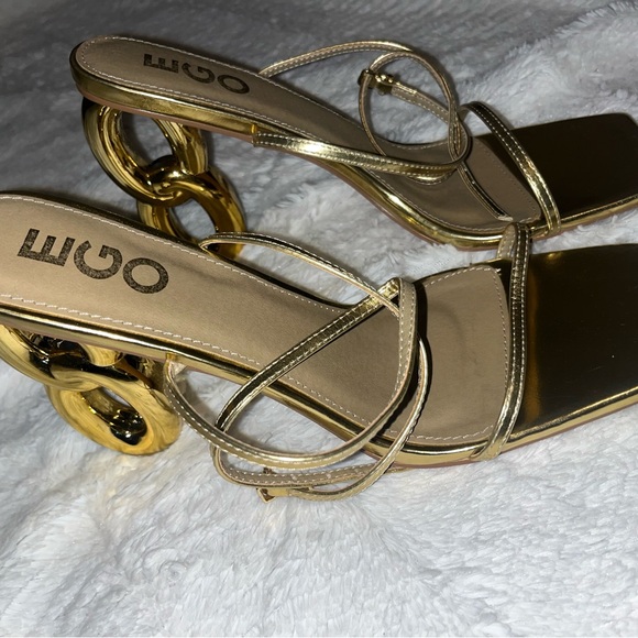 FARAH ANKLE STRAP SQUARE TOE GOLD CHAIN HEEL IN GOLD FAUX LEATHER - Picture 4 of 6